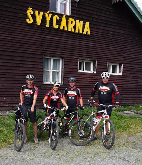 Petra, Martin, GeeMan a Fill - chata Švýcárna